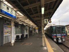 旅の起点はＪＲ北陸線の鯖江駅

駅の開業は明治２９年(1896)、敦賀～福井間の開通時。
令和６年(2024)３月、北陸新幹線の敦賀延伸により、第３セクターのハピラインふくいに移管予定。
