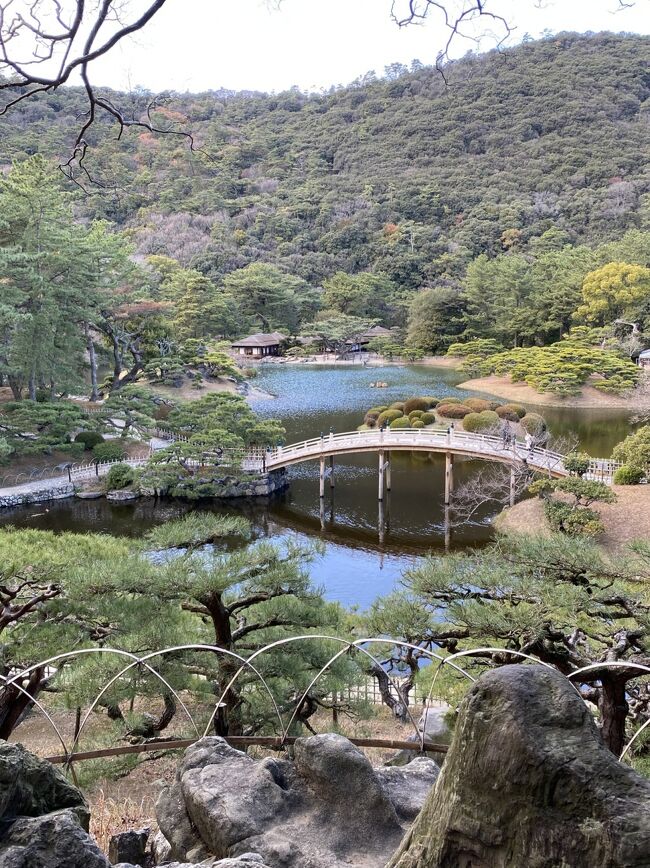 良く見る風景の場所。<br />どこを切り取っても絵になる美しい景色がありました。<br />寒かったけど、ほぼ一周しました。