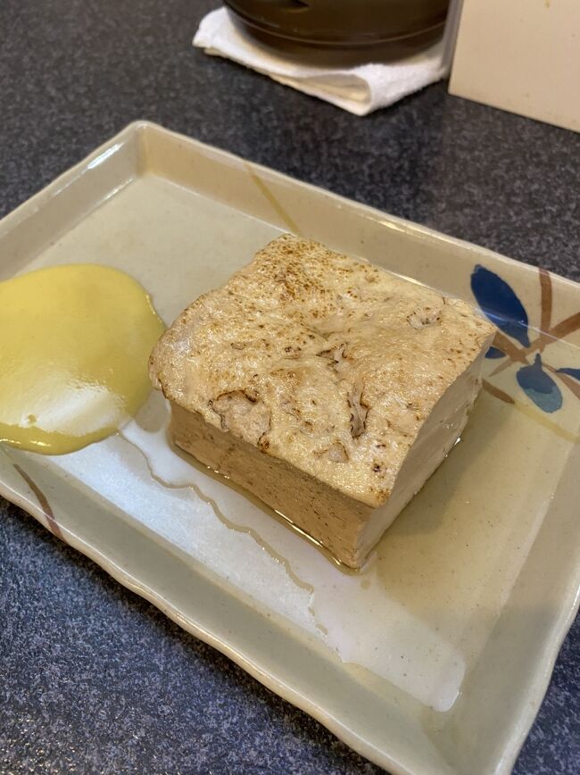 おでんの焼き豆腐はこの旅で初体験でした。<br />おいしかったです。