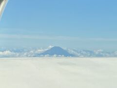 機内から見えた富士山。