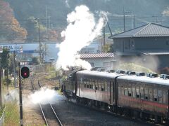 2023.11.03　茂木
２階へ上がり普通列車を見送ると、入換が始まった。