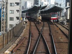 2023.11.06　品川ゆき快特列車車内
平和島で先行列車を追い抜き。