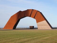 四島（しま）のかけ橋と「祈りの火」にも立ち寄り、
