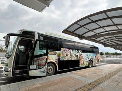 空港連絡バスに乗って佐賀駅へ

600円、IC使えます。Wi-fiあり、コンセントなし。