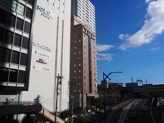 11月8日、午前9時過ぎ
2泊したホテルJALシティ仙台をチェックアウト。
いーいお天気♪