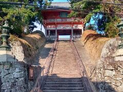 道成寺
建物の中には、人間の1.5～2倍の大きさの仏様・大仏様が並んでおり、圧倒されました
今回は時間的に難しかったですが、仏像の案内や「絵とき説法」なども聞けるようです