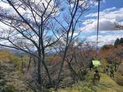 リフトに乗り妙見山を下ります