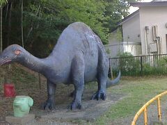 コミュニティ第2児童公園（かいじゅう公園）に鎮座する恐竜
