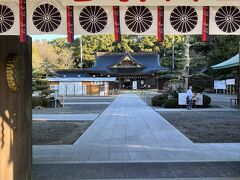 荒羽々気神社から東へしばらく行くと砥鹿神社へ到着