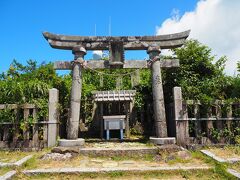 弥彦神社奥宮 御神廟