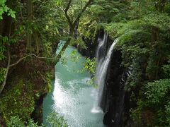 橋の上から。真名井の滝。