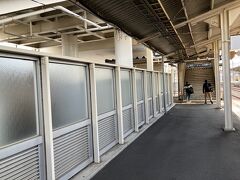 日出からJR日豊線で２駅の亀川駅へ、
バスで鉄輪へ