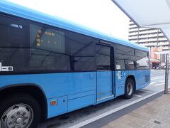 錦帯橋から岩国駅まで再びバスで移動します。