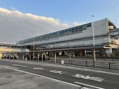 定刻で着陸。
伊丹に着陸後は、7:55発のバスで大阪駅に向かいます。