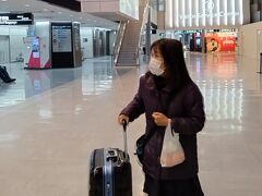 成田空港利用も3年振り。第一ターミナル北ウイングへ向かいます。