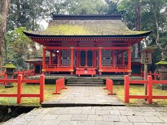 若宮神社。国指定重要文化財だそうです。
除災難、厄難の神様。