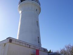 次に向かったのは、潮岬灯台。
潮岬といえば、台風中継で有名なところですよね？