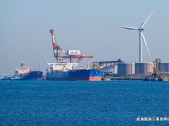 県立港公園から鹿島臨海工業地帯の眺め
県立港公園 茨城県神栖市東深芝