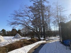 森の駅は長野フォレストビレッジというキャンプ場がメインです。
ここは冬でもキャンプができるようです。