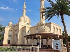 ジュメイラ モスク