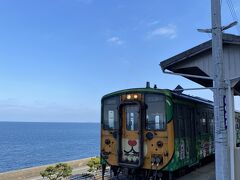 下灘駅は素敵でした。抜けるような青空。そして穏やかな海。松山からちょっと足を伸ばして下灘まで、超おすすめです。詳しくは【下灘編】ご参照下さい。