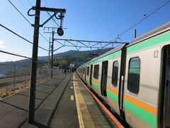 東海道本線で根府川駅で下車。快晴！