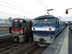 2023.12.29　糸崎
糸崎で乗り換え。山陽本線の主役は貨物列車。
