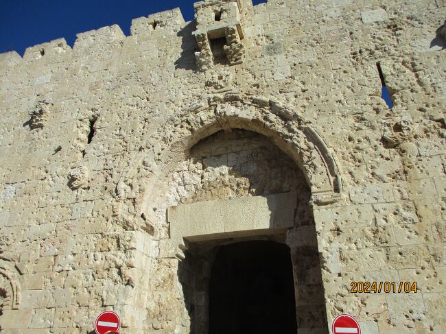 シオン門です。