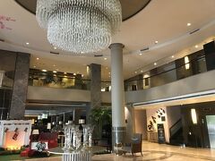 i ホテルバタムのロビー
空港からGrabでホテルへ