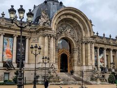 今日は、いよいよ楽しみにしていたルーブル美術館で、ほぼ一日を過ごす予定！

でも、朝ちょっと時間が有るので、チラッとプティ・パレ - パリ市立美術館 (Petit Palais) を見に来ました。

https://www.paris.fr/lieux/petit-palais-musee-des-beaux-arts-de-la-ville-de-paris-1526

