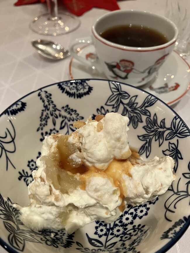ノルウェーの生クリームはとてもおいしく、これもまた大好物。