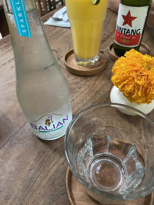 近所のワルン、、リラワルン？