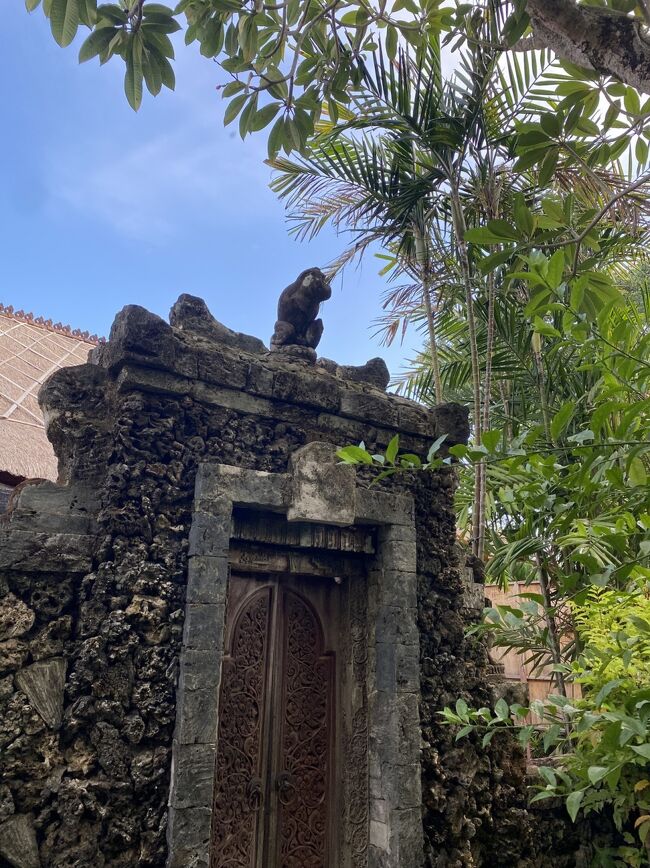 ワオラントゥさんのお宅の門