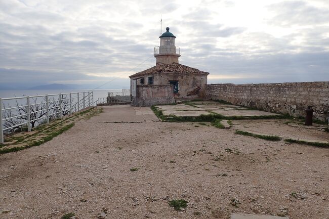 ギリシャのコルフ島のケルキラ散策』ケルキラ島(ギリシャ)の旅行