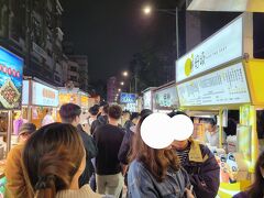 寧夏夜市

すっごい人です。