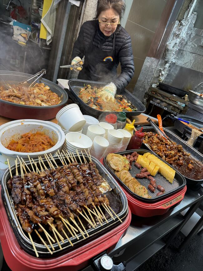 ツアーの方はコイン方式？で欲しいものを買って盛り合わせにしていました。