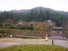 　出石城に到着。隣接する有子山城と一緒に、出石城・有子山城として続日本百名城に認定されています。