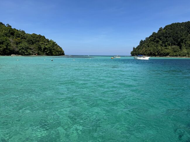 久しぶりの東南アジアリゾートにテンションも上がる～<br /><br />入る時に入島税をお支払い