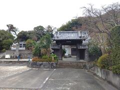 11:34　最明寺（日蓮宗）
鎌倉幕府五代執権北条時頼公の遺骨を分骨するために建てられたお寺