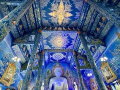 【青い寺＝ワット・ローンスアテン＝】

全く...見覚えがない、自分の記憶に残っていない...この街....