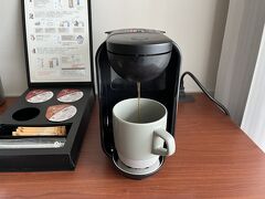 お部屋に戻ってコーヒー。