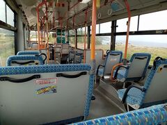 14:35発宮古島ループバスで東平安名崎へ。大型バスなのに乗客は私ひとりで貸切タクシー状態。これじゃ採算取れないだろうなぁ。。。