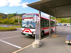 10:33　６分遅れで女川駅に着きました。（石巻駅から43分）滞在時間は３時間弱です。