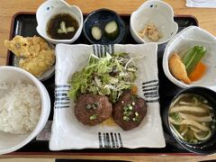 ヤマバレ牧場 ポーザーおばさんの食卓