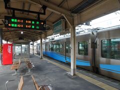 ０８：５８，高岡駅で降ります、富山から高岡駅間は氷見線や城端線に乗り継ぐ場合には、青春18きっぷが特例で使えます