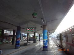 台北駅から瑞芳駅へ。
瑞芳で平溪線に乗り換えた。