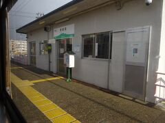 南高田駅。
この駅で一瞬晴れ間が見えてきたと思ったら、