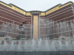 タイパ側から行ったので、ウイン・パレスのパフォーマンス・レイクなんかも見れました。