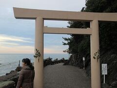 その後、夫婦岩を見に二見輿玉神社さんへ