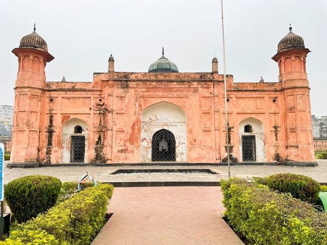 400タカ出すほどの値打ちはなかったような。<br />バングラ人のデートスポットになってるみたい。<br />